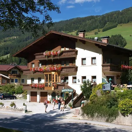 Salzburger Stubn 4* Клайнарль